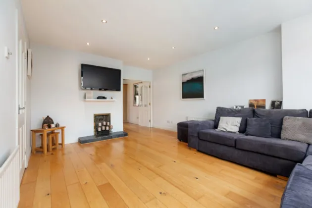 Photo of 88 Broadford Avenue, Ballinteer, Dublin 16, D16 A094