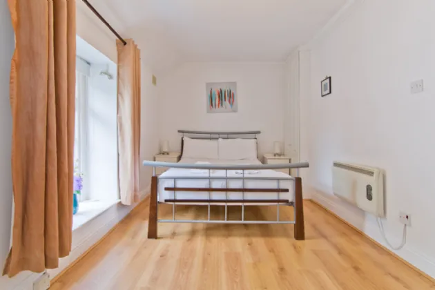 Photo of APT 1, APT 2 & APT 3, 8 High Road, Kilmainham Lane, Kilmainham, Dublin 8, D08 X9KN