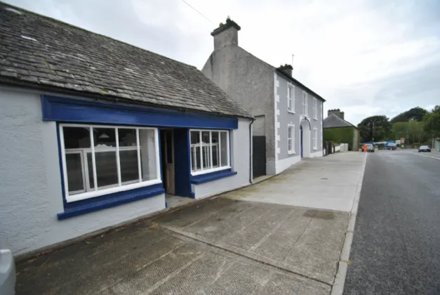 Photo of Main St, Shinrone, Birr, Co. Offaly, R42 N5F2