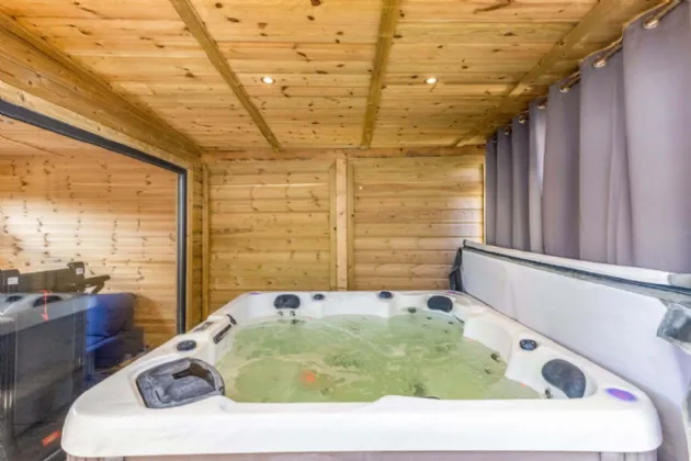 Photo of 18 Knightsbrook Park, Dublin Road, Trim, Co Meath, C15 X9F5