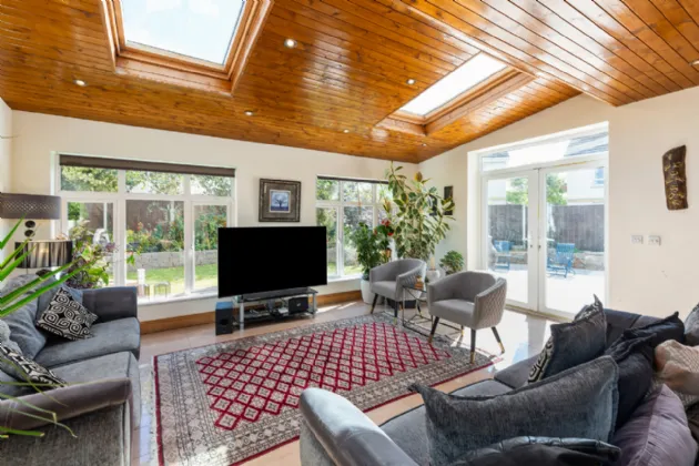 Photo of 16 Blackwood Park, Ongar, Dublin 15, D15V2F2