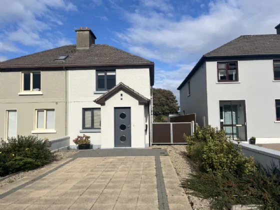 Photo of Pier Road, Enniscrone, Co Sligo, F26 E8Y7