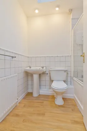 Photo of 61 Meadowbank, Rathgar, Dublin 6, D06 W8N9