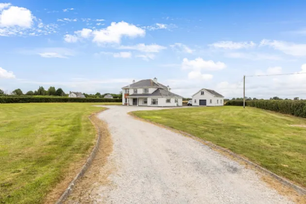 Photo of Fairyhouse Lodge, Mullinam Lane, Mullinam, Dublin 15, D15 CP2V