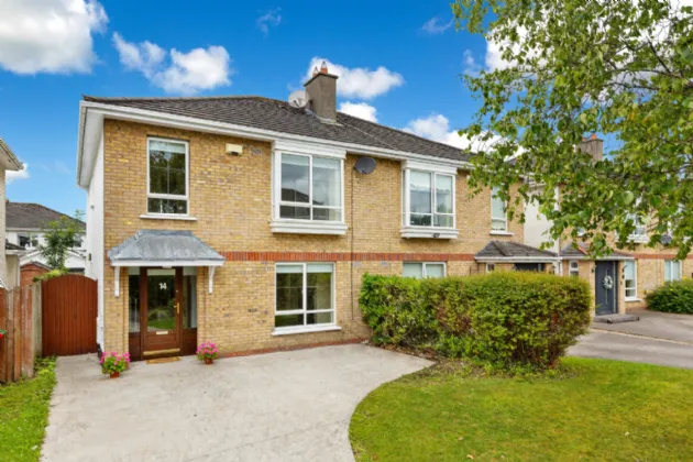 Photo of 14 Riverwood Lawn, Castleknock, Dublin 15, D15W9R7