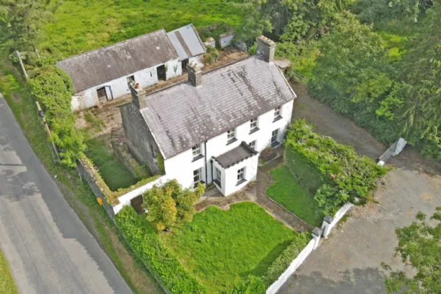 Photo of Brennan's Cross, Gortgarraun, Meelick, Co. Clare, V94E1C5