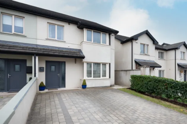 Photo of 51 Cooline Drive, Ballyvoloon, Cobh, Co. Cork, P24 TK60