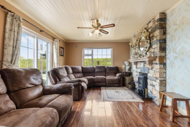 Photo of Castle Bay, Maudlintown, Wellingtonbridge, Co. Wexford, Y35 YA43