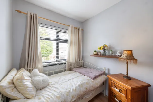 Photo of 13 Oak Green, Royal Oak, Santry, Dublin 9, D09 H9E4