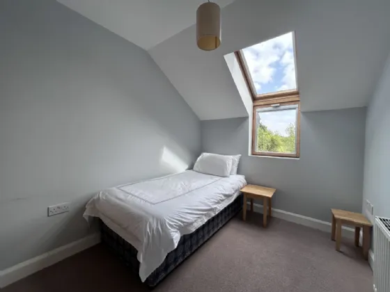 Photo of 14 Bishops Avenue, The Steeples, Cashel, Co Tipperary, E25V054