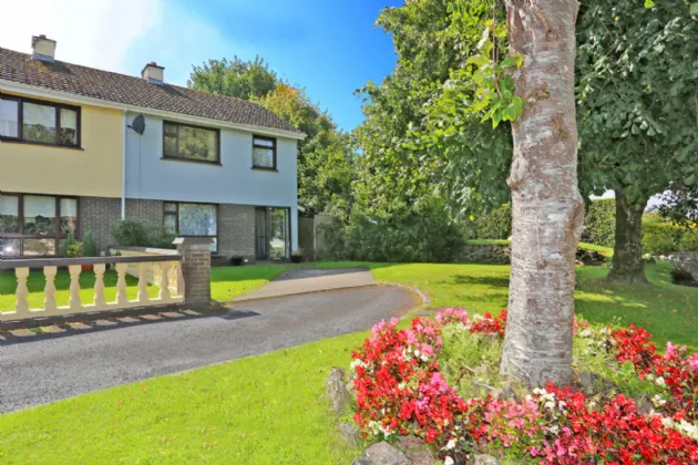 Photo of 12 Beechwood Grove, Sixmilebridge, Co. Clare, V95Y170