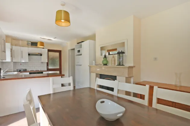 Photo of 12 Beechwood Grove, Sixmilebridge, Co. Clare, V95Y170