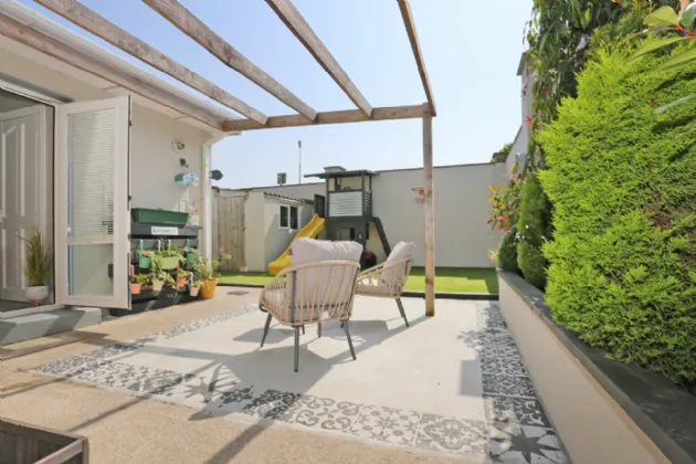 Photo of 1 Ritaville, Old Cork Road, Limerick, V94 YXC7