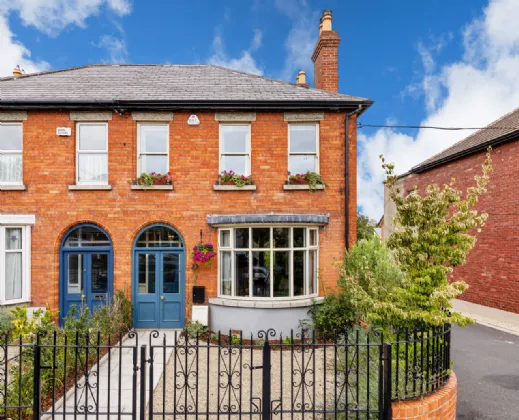 Photo of 19 Fairfield Road, Glasnevin, Dublin 9, D09 E2T4