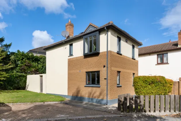 Photo of 34 Castle Court, Killiney Hill Road, Killiney, Co Dublin, A96 P6D2