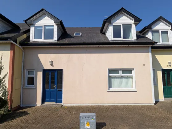 Photo of 2 Chapel Row, Swinford, Co Mayo, F12HR26