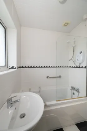 Photo of 10 Coolroe Heights, Ballincollig, Co Cork, P31VF70