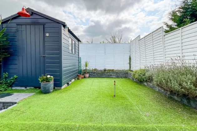 Photo of 3 Saint Mullin's Close, Tinnahinch, Graiguenmanagh, Co. Kilkenny, R95 X568