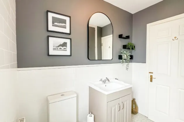 Photo of 3 Saint Mullin's Close, Tinnahinch, Graiguenmanagh, Co. Kilkenny, R95 X568