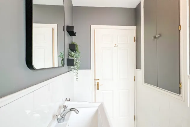 Photo of 3 Saint Mullin's Close, Tinnahinch, Graiguenmanagh, Co. Kilkenny, R95 X568