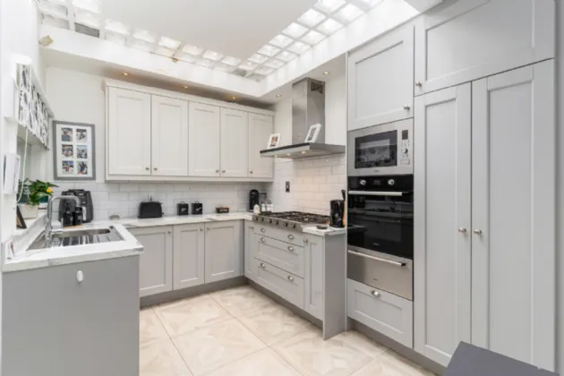 Photo of 2 Eastmoreland Lane, Dublin 4, D04 K0W2