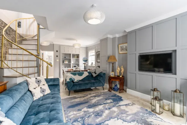 Photo of 2 Eastmoreland Lane, Dublin 4, D04 K0W2