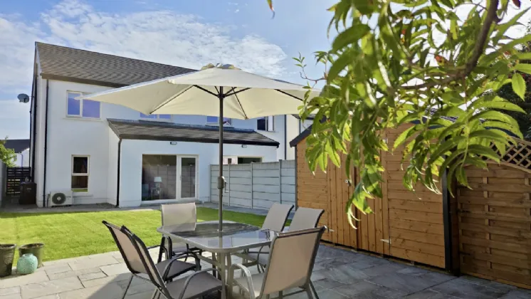 Photo of 102 Carrabeag, Newport Road, Castlebar, Co. Mayo, F23 FT88