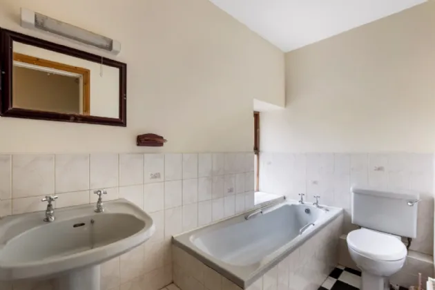 Photo of 7/9 Church Street, Cootehill, Co. Cavan, H16 NW83