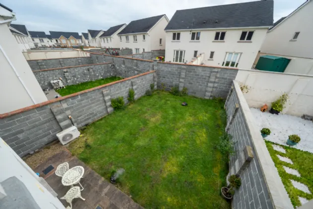 Photo of 10 Silverbrook Drive, Silverbrook, Tullamore, Co. Offaly, R35 X6C0