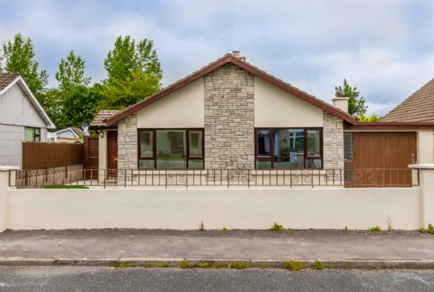 Photo of 6 Brookvale Avenue, Roscommon Town, Co. Roscommon, F42KC43