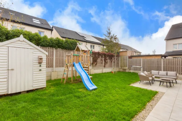 Photo of 8 Mercer Glen, Cherrywood, Dublin 18, D18 KH9V