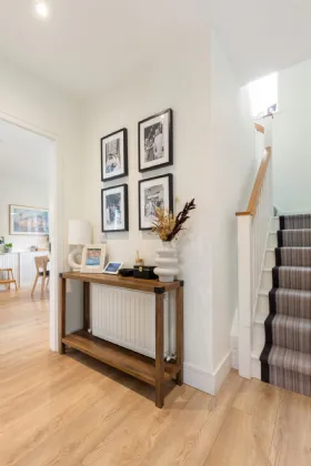 Photo of 8 Mercer Glen, Cherrywood, Dublin 18, D18 KH9V