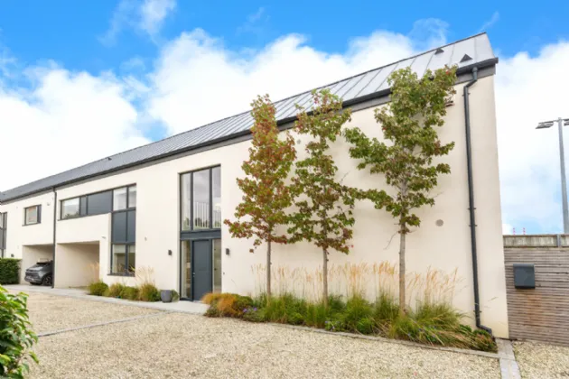 Photo of Orchard Lodge, Holyrood Park, Sandymount, Dublin 4, D04 C3F9