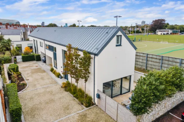 Photo of Orchard Lodge, Holyrood Park, Sandymount, Dublin 4, D04 C3F9