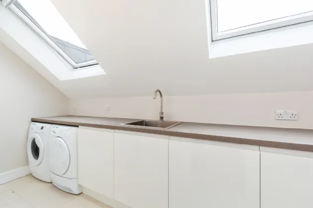 Photo of Orchard Lodge, Holyrood Park, Sandymount, Dublin 4, D04 C3F9