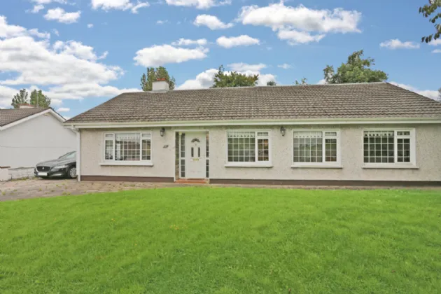 Photo of 61 Tullyvarraga Court, Shannon, Clare, V14 N265