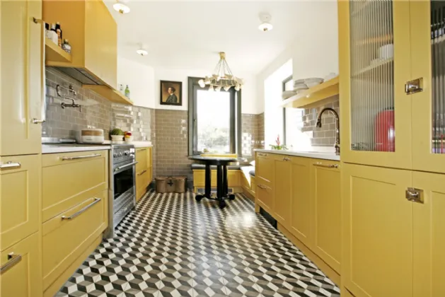 Photo of 2 Moyola Terrace, Ennis Road, Limerick, V94 R8XA