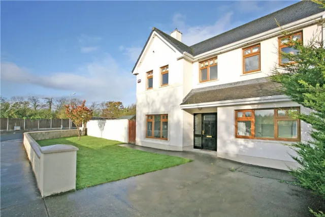 Photo of 1 Castlegrove, Castle Rock, Castleconnell, Co Limerick, V94 FNK0