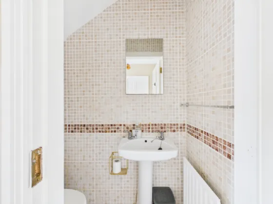 Photo of 2 Living Village, Mountshannon, Co. Clare, V94 P7K8