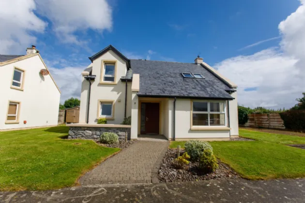 Photo of 8 Crystal Fountain, Ballyseedy, Tralee, Co. Kerry, V92 E98C