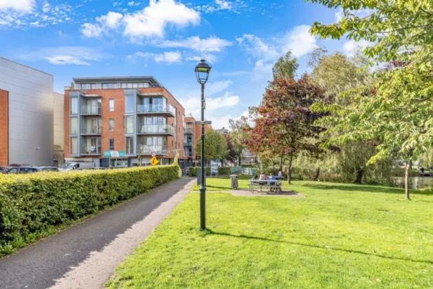 Photo of 15 Lakeside Walk, Monaghan Town, H18DV22