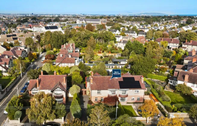 Photo of 15 Rathdown Park, Terenure, Dublin 6w, D6W EK75