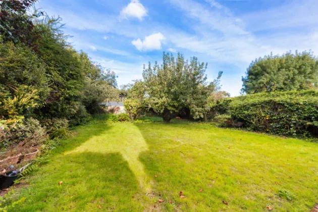 Photo of 15 Rathdown Park, Terenure, Dublin 6w, D6W EK75