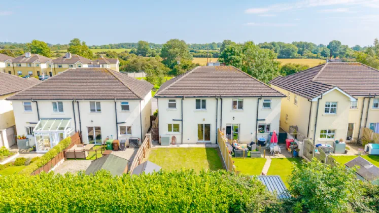 Photo of 18 Carraig Downes, Dualla Road, Cashel, Co. Tipperary, E25 PP83