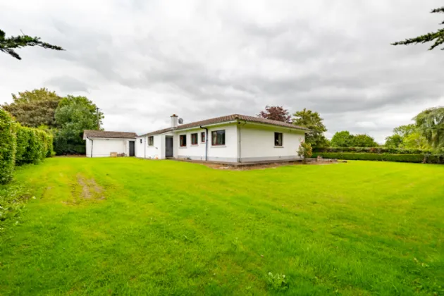 Photo of Kilcash Cross, Clonmel, Co. Tipperary, E91 R2H1