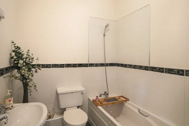 Photo of 4 O'Carolan's Court, Kilronan Castle Estate, Ballyfarnon, Co. Roscommon, F52 D928