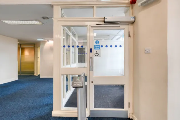 Photo of Ulster Bank, James Fintan Lawlor Avenue,, Portlaoise,, Co.Laois, R32 FX25