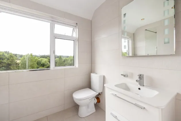 Photo of Carrabawn, 4 Sunnyhill Park, Cabinteely, Dublin 18, D18 H9W6