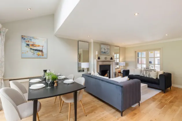 Photo of 71 Hampton Park, St Helen's Wood, Booterstown, Blackrock, A94 Y470