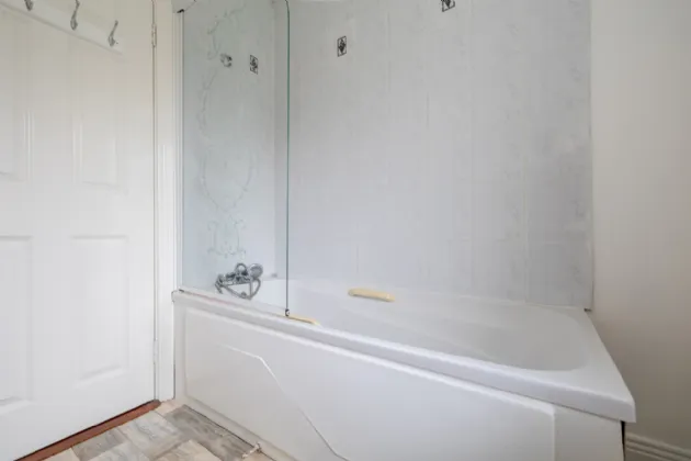 Photo of 32 Glenoaks Drive, Clonmel, Co. Tipperary, E91 F6F2